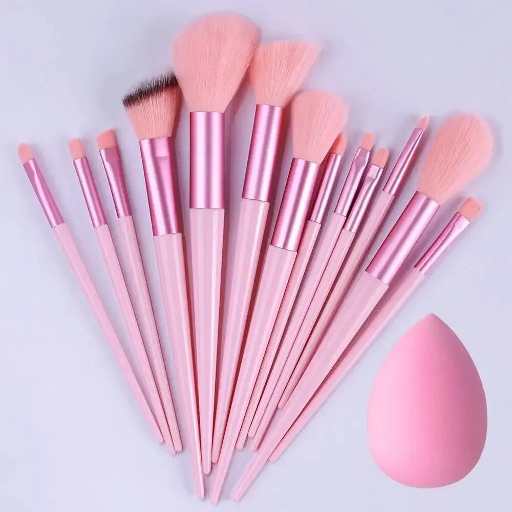 Vegan Makeup Brush Set - Soft Fluffy Kabuki & Blending Brushes for Foundation, Contour & Baking, Cruelty-Free Salon Tools