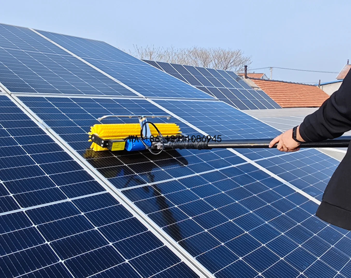 Rolling Solar Panel Cleaning Robot with Brush – Photovoltaic Module Cleaner